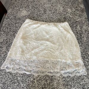The Pyramid Collection White Lace Skirt XL, bridal, wedding, romantic, boho